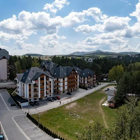 Konstantin & Apartament *