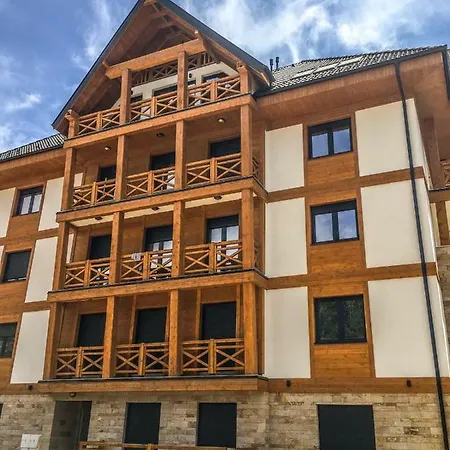 דירה Konstantin & *