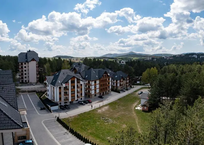 Konstantin & Apartament *