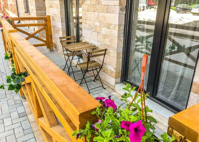 Konstantin & 아파트